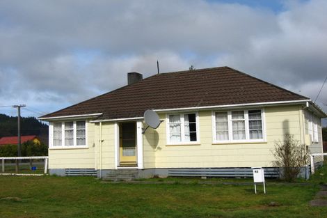 Photo of property in 42 Main Street, Reefton, 7830