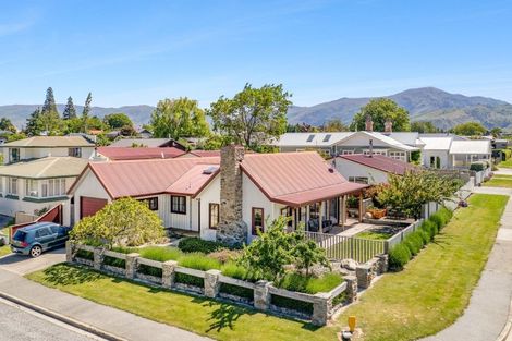 Photo of property in 2 Ray Street, Cromwell, 9310