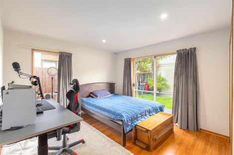 Photo of property in 2/41a Laurence Street, Waltham, Christchurch, 8011