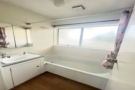 Photo of property in 28b James Road, Manurewa, Auckland, 2102