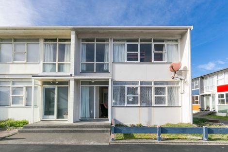 Photo of property in 55u7 Apu Crescent, Lyall Bay, Wellington, 6022