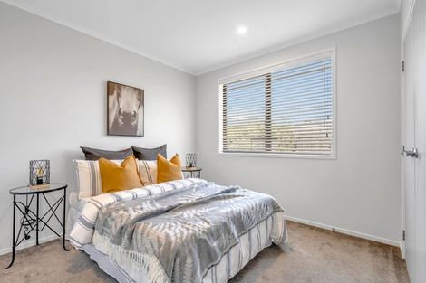 Photo of property in 6 Tavarnya Way, Patumahoe, Pukekohe, 2679
