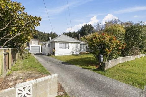 Photo of property in 13 Mcgowan Road, Wainuiomata, Lower Hutt, 5014