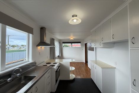 Photo of property in 33 Kettle Avenue, Awapuni, Palmerston North, 4412