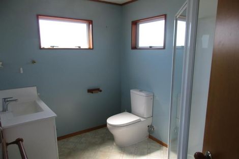 Photo of property in 25 Molyneux Close, Whitby, Porirua, 5024