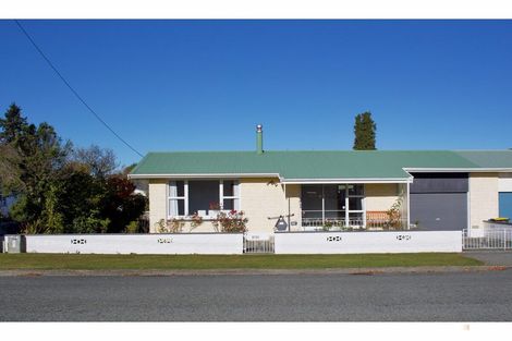 Photo of property in 2a George Street, Geraldine, 7930