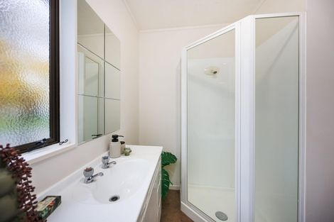 Photo of property in 30 Caroline Drive, Feilding, 4702