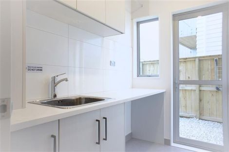 Photo of property in 3 Silvereye Road, Hobsonville, Auckland, 0616