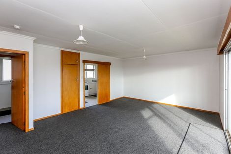 Photo of property in 6 Davies Lane, New Plymouth, 4310