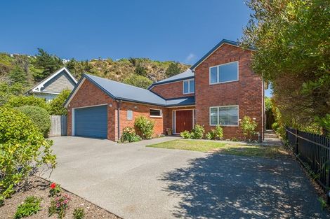 Photo of property in 22b Taupata Street, Redcliffs, Christchurch, 8081