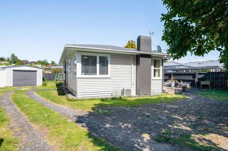 Photo of property in 9 Panair Crescent, Hillcrest, Hamilton, 3216