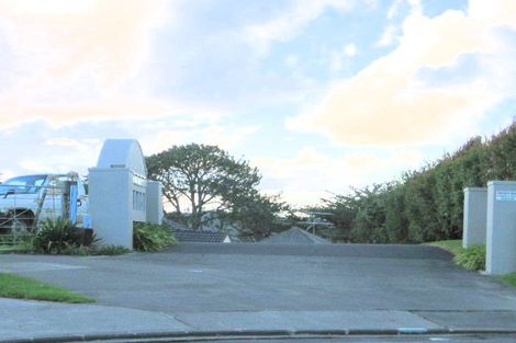 Photo of property in 71 Matija Place, Red Beach, 0932