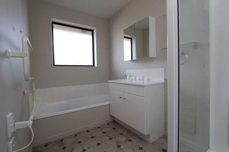 Photo of property in 211 Rolleston Drive, Rolleston, 7614