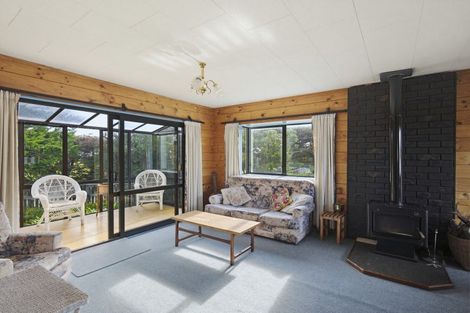 Photo of property in 8 Duncan Street, Waikawa Beach, Manakau, 5573