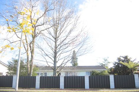 Photo of property in 76 Church Road, Taradale, Napier, 4112