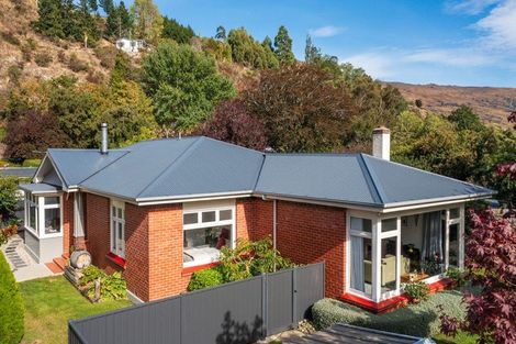 Photo of property in 9 Kelso Street, Roxburgh, 9500