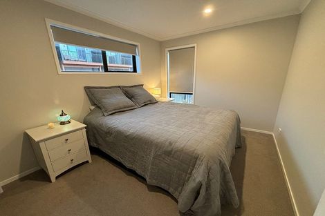 Photo of property in 1 Awakeri Street, Kumeu, 0810