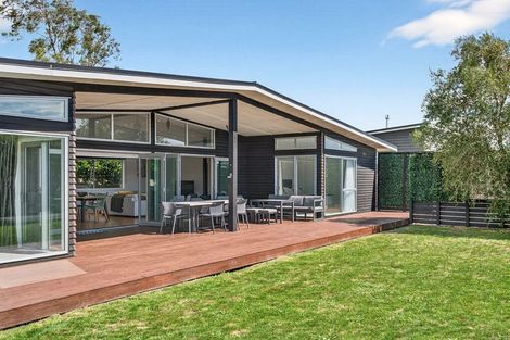 Photo of property in 15 Esther Street, Martinborough, 5711