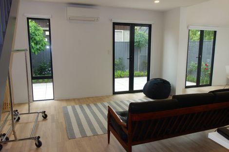 Photo of property in 2/388 Montreal Street, Christchurch Central, Christchurch, 8013