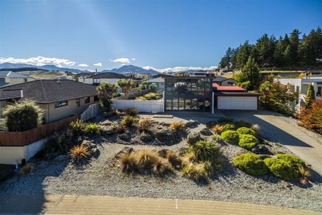 Photo of property in 45 Kings Drive, Wanaka, 9305