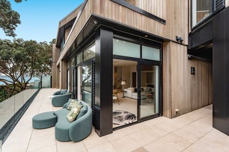 Photo of property in 218a Lake Road, Hauraki, Auckland, 0622