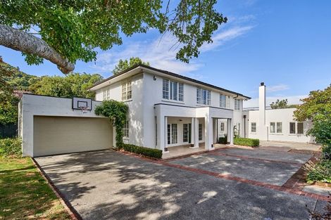 Photo of property in 25 Cheviot Road, Lowry Bay, Lower Hutt, 5013