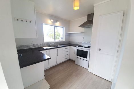 Photo of property in 9 Hilton Grove, Kelvin Grove, Palmerston North, 4414