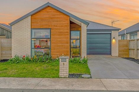 Photo of property in 8 Greengrass Crescent, Kaiapoi, 7630