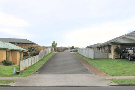 Photo of property in 12 Limousin Place, Grandview Heights, Hamilton, 3200