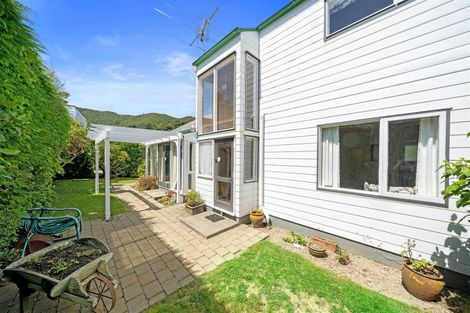 Photo of property in 319 Riverside Drive, Waterloo, Lower Hutt, 5011