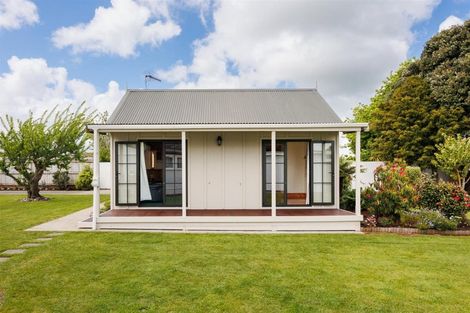 Photo of property in 123 High Street, Bulls, 4818