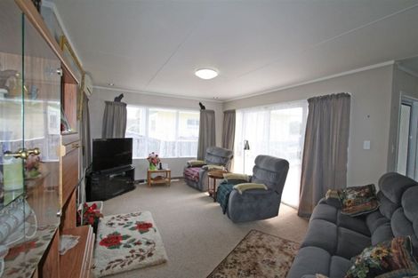 Photo of property in 3 Tawake Place, Waitara, 4320