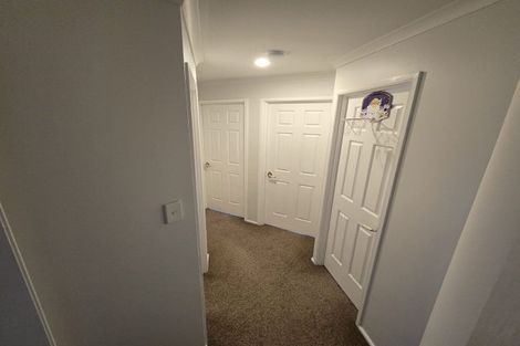 Photo of property in 12 Ranch Avenue, Beach Haven, Auckland, 0626