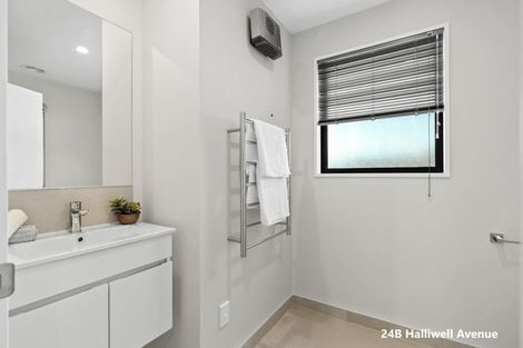 Photo of property in 24d Halliwell Avenue, Papanui, Christchurch, 8052