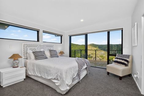 Photo of property in 33 Hihitahi Rise, Paihia, 0200