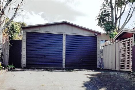 Photo of property in 98 Glenpark Avenue, Frankleigh Park, New Plymouth, 4310