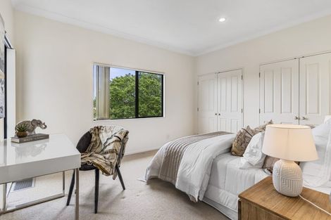 Photo of property in 7 Jubaea Place, Henderson, Auckland, 0610