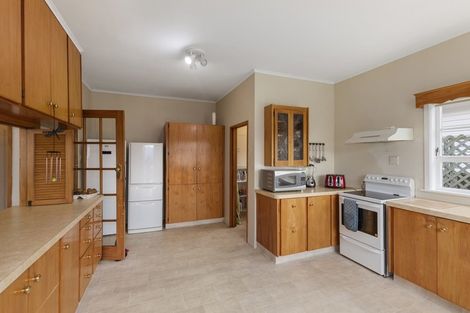 Photo of property in 23 Saint Ronans Avenue, Waterloo, Lower Hutt, 5011