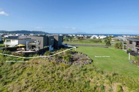 Photo of property in 68 Mangatawhiri Road, Omaha, 0986