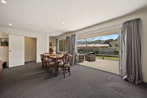 Photo of property in 114 Shields Street, Clyde, 9330