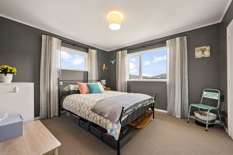 Photo of property in 73a Pembroke Road, Northland, Wellington, 6012