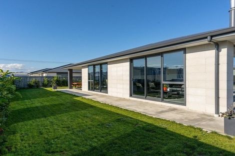 Photo of property in 55b Dublin Street, Martinborough, 5711