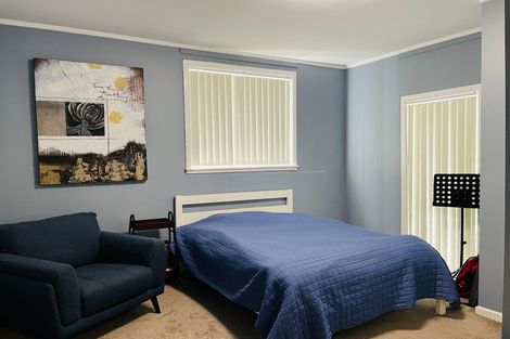 Photo of property in 21 Bleakhouse Road, Howick, Auckland, 2014