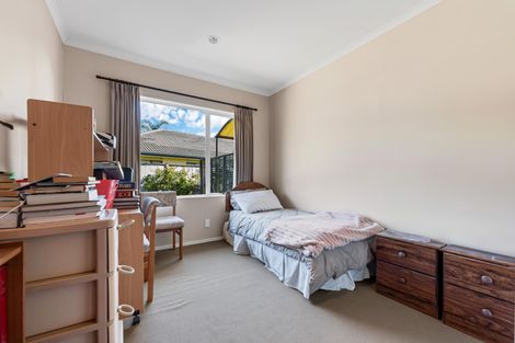Photo of property in 48 Aberdeen Crescent, Wattle Downs, Auckland, 2103