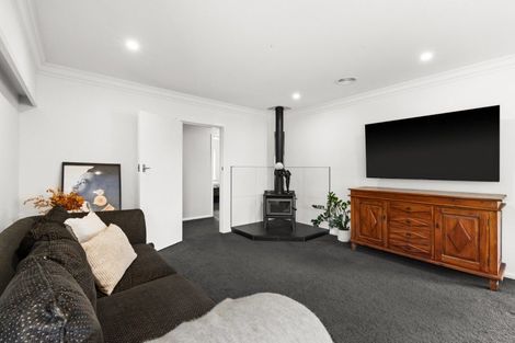 Photo of property in 35 Flanders Avenue, Onekawa, Napier, 4110