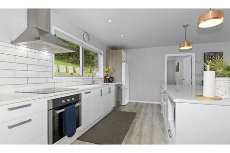 Photo of property in 8 Mandeno Drive, Kerikeri, 0230