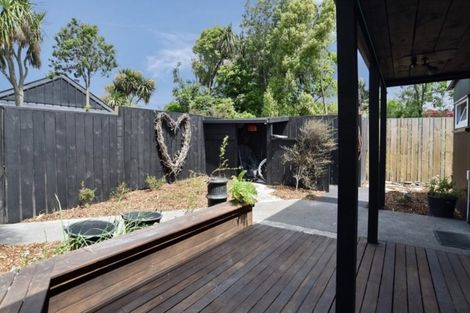 Photo of property in 7a Poulson Street, Addington, Christchurch, 8024