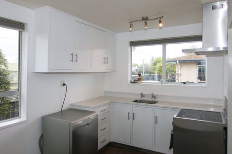 Photo of property in 29 Cutts Road, Russley, Christchurch, 8042
