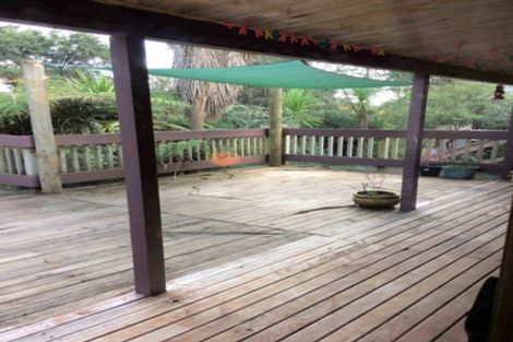 Photo of property in 18 Kawaka Street, Titirangi, Auckland, 0604