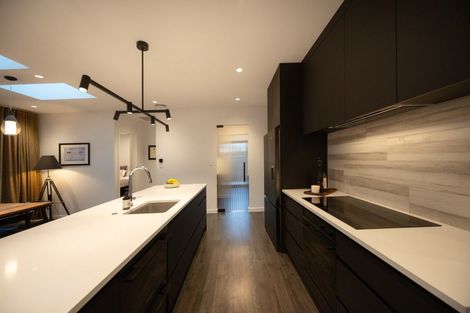 Photo of property in 11 Awanui Avenue, Hokowhitu, Palmerston North, 4410